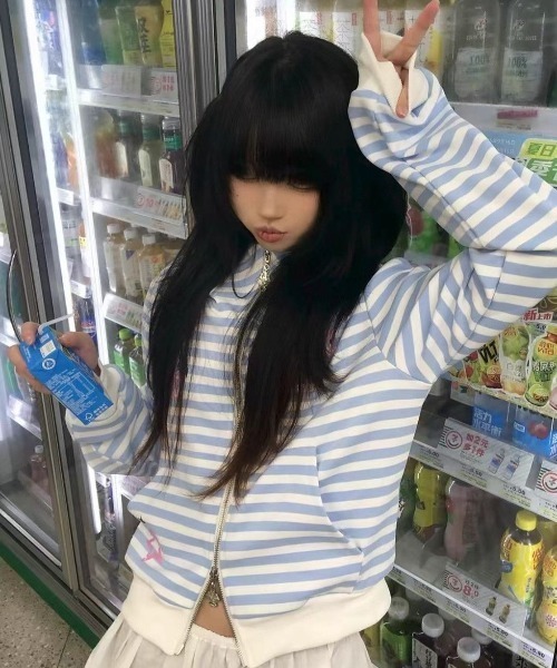 SHEPP(シープ)の「ネコ耳フード ボーダー柄 ジップパーカー(パーカー・レディース・ブルー/ブラック・M/L)」の11枚目の写真