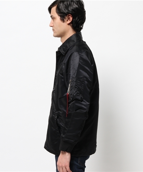 WHO'S WHO gallery（フーズフーギャラリー）の「【Em@//ONE】コーチジャケット（ブルゾン・メンズ・オリーブ/ブラック・LARGE/MEDIUM）」の7枚目の写真