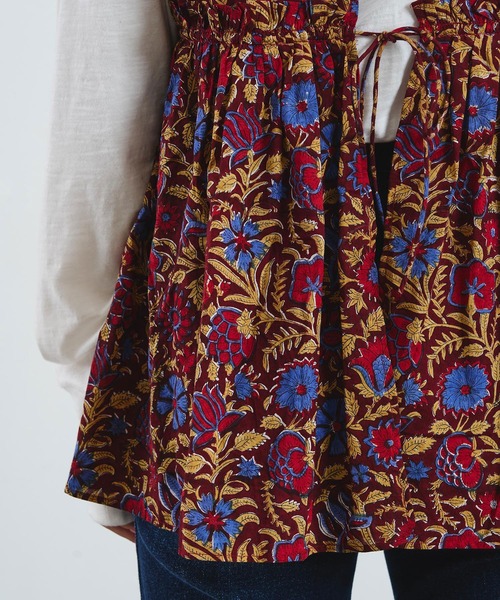 ROSE BUD(ローズバッド)の「mag.by c/ETHNIC PRINT CAMISOLE TOP(キャミソール・レディース・ブラック/バーガンディー・ONE SIZE)」の12枚目の写真