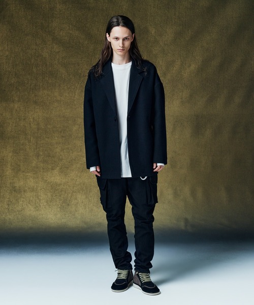 glamb（グラム）の「Single Button Oversize Coat / シングルボタンオーバーサイズコート（チェスターコート・メンズ・ブラック/ベージュ・S/M/L）」の14枚目の写真