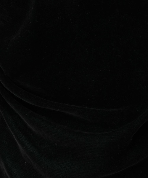 A part by(アパートバイ)の「ドレープベロアプルオーバー_長袖(Tシャツ/カットソー・レディース・ブラック/オフホワイト/ブラウン・FREE)」の21枚目の写真
