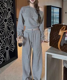 スウェットオフショルダートップスセットアップパンツ