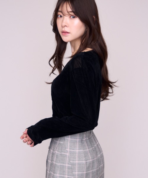 MISCH MASCH（ミッシュマッシュ）の「2026秋冬新作 フロントギャザーベロアトップス（Tシャツ/カットソー・レディース・グレー/ブラック・ﾌﾘ-）」の18枚目の写真