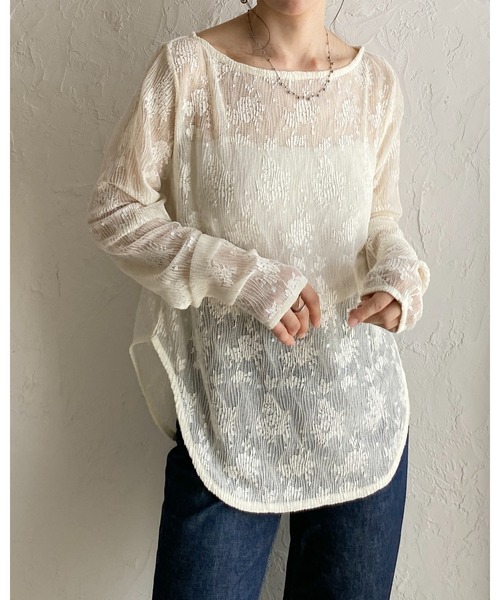 She's Closet(シーズクローゼット)の「オーバーサイズ 長袖 花柄シアーレーストップス ロングTシャツ(Tシャツ/カットソー・レディース・アイボリー/ブラック・FREE)」の9枚目の写真