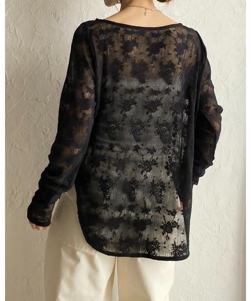 She's Closet(シーズクローゼット)の「オーバーサイズ 長袖 花柄シアーレーストップス ロングTシャツ(Tシャツ/カットソー・レディース・アイボリー/ブラック・FREE)」の8枚目の写真