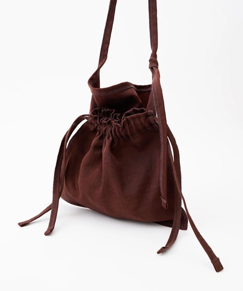 ITTI（イッチ）の「MARY RED CROSS BAG / CERATO BRIGHT（ショルダーバッグ・レディース・ブラック/ブラウン/カーキ・FREE）」の3枚目の写真