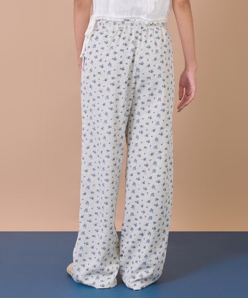 anap mimpi(アナップミンピ)の「花柄ワッフルイージーロングパンツ(その他パンツ・レディース・ネイビー/グレー・F)」の6枚目の写真