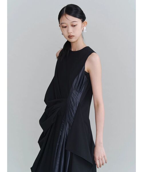 UN3D.（アンスリード）の「SASH DRAPE BALLOON OP（ワンピース・レディース・ボルドー/グレー/ブラック・36/38）」の13枚目の写真