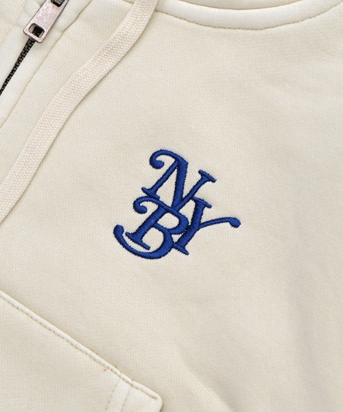 NEW YORK BURST(ニューヨークバースト)の「OG PIGMENT CROPPED ZIP HOODIE(パーカー・レディース・アイボリー/ブラック・FREE)」の6枚目の写真