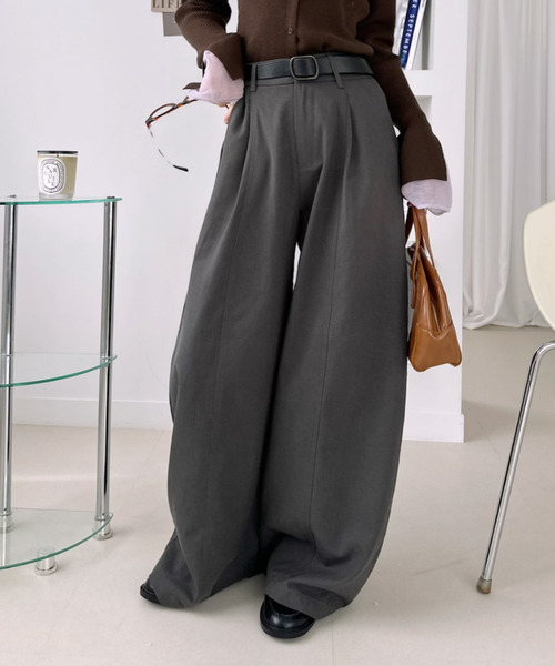 Ada.(エイダ)の「コットン ツイル タック ワイド パンツ(その他パンツ・レディース・ブラウン/チャコールグレー/ブラック・FREE)」の14枚目の写真
