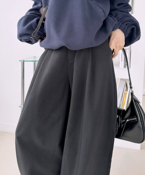Ada.(エイダ)の「コットン ツイル タック ワイド パンツ(その他パンツ・レディース・ブラウン/チャコールグレー/ブラック・FREE)」の11枚目の写真