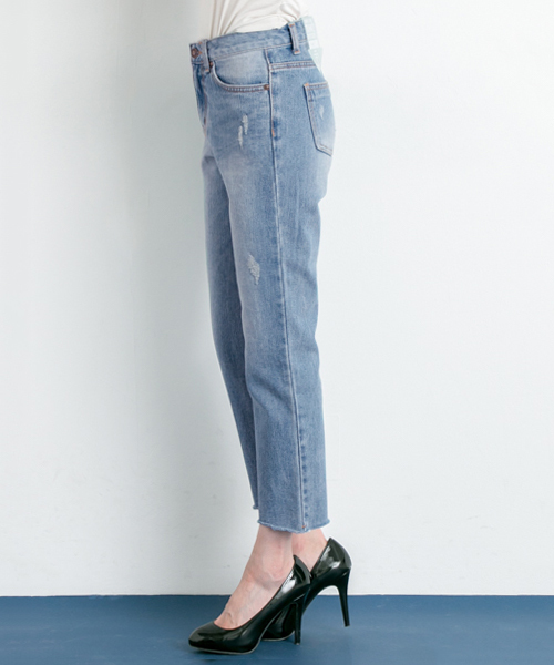 LUC DNM （ラックデニム）の「LUCDNM　STRAIGHT BOYS（デニムパンツ・レディース・ブルー・LARGE/SMALL/MEDIUM）」の4枚目の写真