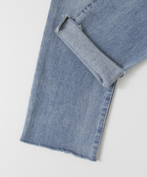LUC DNM （ラックデニム）の「LUCDNM　STRAIGHT BOYS（デニムパンツ・レディース・ブルー・LARGE/SMALL/MEDIUM）」の16枚目の写真