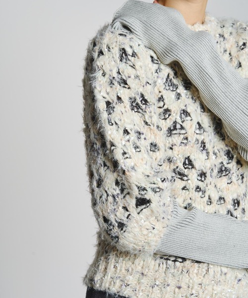mici(ミチ)の「mici/SHORT SLEEVE KNIT TOP(ニット/セーター・レディース・オフホワイト/ライトパープル・ONE SIZE)」の11枚目の写真