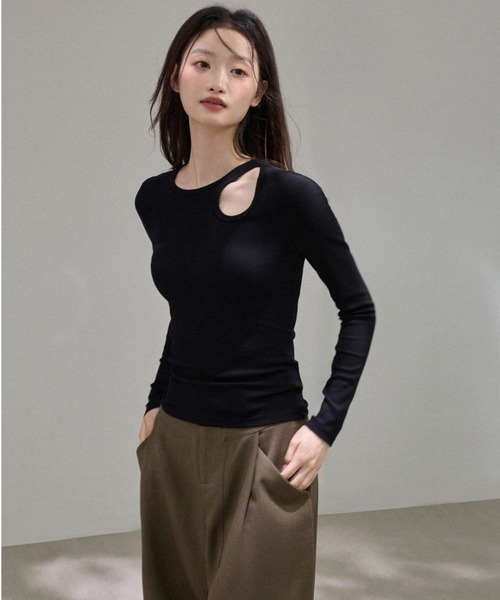Bifrost(ビフレスト)の「おしゃれカットワークトップスカットソー(Tシャツ/カットソー・レディース・グレー/ホワイト/ブラック・FREE)」の11枚目の写真