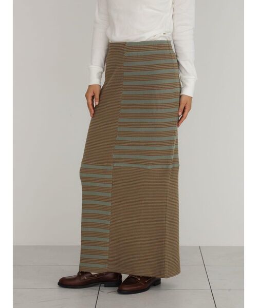 FIKA.(フィーカ)の「Waffle skirt(スカート・レディース・オリーブ/ワインレッド・FREE)」の2枚目の写真