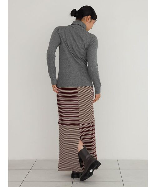 FIKA.(フィーカ)の「Waffle skirt(スカート・レディース・オリーブ/ワインレッド・FREE)」の6枚目の写真