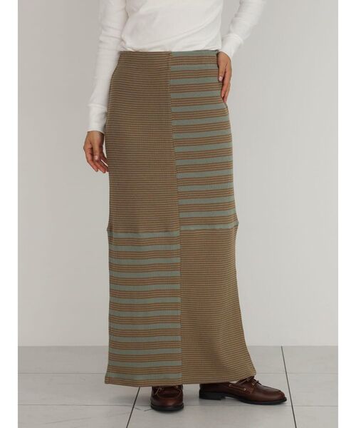 FIKA.(フィーカ)の「Waffle skirt(スカート・レディース・オリーブ/ワインレッド・FREE)」の7枚目の写真