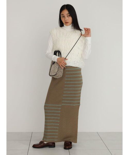 FIKA.(フィーカ)の「Waffle skirt(スカート・レディース・オリーブ/ワインレッド・FREE)」の10枚目の写真