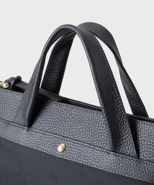 TOFF&LOADSTONE（トフアンドロードストーン）の「Signet  document brief （シグネット ドキュメントブリーフ）（ビジネスバッグ・メンズ・ブラック/ネイビー・00）」の16枚目の写真