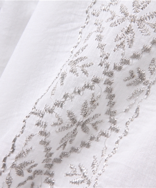 Another Edition（アナザーエディション）の「ne Quittez pas刺繍ロングスリーブブラウス/n/Q/p EMBR LSL PO◆（シャツ/ブラウス・レディース・ホワイト/ライトブルー・フリー）」の9枚目の写真