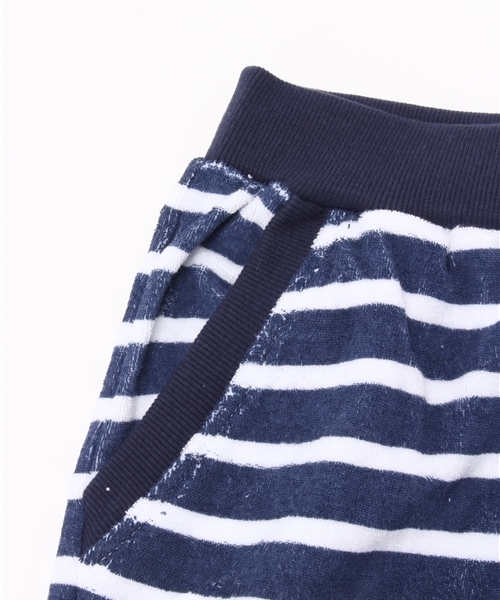 VENCEEXCHANGE（ヴァンスエクスチェンジ）の「KIDS パイルショーツボーダー総柄プリント（その他パンツ・キッズ・オフホワイト/ネイビー・130cm/140cm/150cm/120cm）」の4枚目の写真