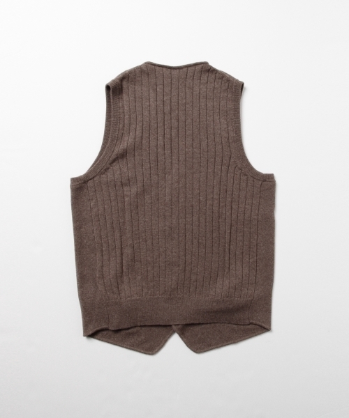 DRUMOHR（ドルモア）の「DRUMOHR / ウールカシミヤジレ（ベスト）」 - WEAR