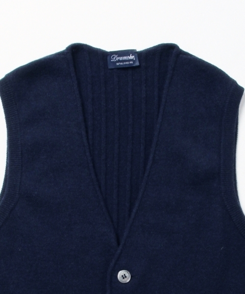 DRUMOHR（ドルモア）の「DRUMOHR / ウールカシミヤジレ（ベスト）」 - WEAR