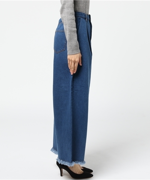 mysty woman（ミスティウーマン）の「10ozデニム裾フリンジワイドパンツ（デニムパンツ・レディース・インディゴブルー/ブルー・FREE）」の4枚目の写真