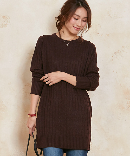 Pierrot（ピエロ）の「ケーブル編みニットチュニック（ニット/セーター・レディース・ネイビー/アイボリー/ブラウン/杢グレー・M）」の3枚目の写真