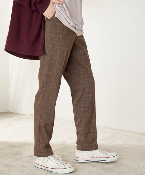 MONO-MART（モノマート）の「チノトラウザーズテーパードシルエットTRスラックス（スラックス・メンズ・ブラック/チャコールグレー/ベージュ/ネイビー/オリーブ/ブルーグリーン/ブルー系その他/ブラウン/ライトグレー/ブラック系その他/キャメル/パープル/ストライプ/サックスブルー/グレー/チェック/ボルドー/グレー系その他/ベージュ系その他/イエロー系その他/モカ/ブルー系その他2/ベージュ系その他2/ブラウン系その他2/ブラウン系その他/ベージュ系その他4/ベージュ系その他3/グリーン系その他/ブルー系その他3/ホワイト/ブラック系その他2/グレー系その他2/グレー系その他3/ベージュ系その他5/グレイッシュベージュ/ベージュ系その他6/ダークブラウン/チャコール/ブラウン系その他3/ブラウン系その他4/グレー系その他4/ブルー系その他4/ライラック/アイボリー/ブルー/ブラウン系その他5/グリーン/ロイヤルブルー/レッド/ダークグリーン/バーガンディー/ミックスグレー/ブラウン系/ブラック系・L/M/XL/S/XS）」の19枚目の写真