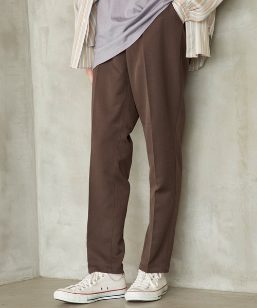 MONO-MART（モノマート）の「チノトラウザーズテーパードシルエットTRスラックス（スラックス・メンズ・ブラック/チャコールグレー/ベージュ/ネイビー/オリーブ/ブルーグリーン/ブルー系その他/ブラウン/ライトグレー/ブラック系その他/キャメル/パープル/ストライプ/サックスブルー/グレー/チェック/ボルドー/グレー系その他/ベージュ系その他/イエロー系その他/モカ/ブルー系その他2/ベージュ系その他2/ブラウン系その他2/ブラウン系その他/ベージュ系その他4/ベージュ系その他3/グリーン系その他/ブルー系その他3/ホワイト/ブラック系その他2/グレー系その他2/グレー系その他3/ベージュ系その他5/グレイッシュベージュ/ベージュ系その他6/ダークブラウン/チャコール/ブラウン系その他3/ブラウン系その他4/グレー系その他4/ブルー系その他4/ライラック/アイボリー/ブルー/ブラウン系その他5/グリーン/ロイヤルブルー/レッド/ダークグリーン/バーガンディー/ミックスグレー/ブラウン系/ブラック系・L/M/XL/S/XS）」の17枚目の写真