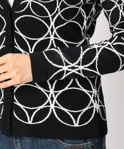 NARACAMICIE(ナラカミーチェ)の「サークルキカ柄ジャカードVカーディガン(カーディガン/ボレロ・レディース・ホワイト/ブラック・MEDIUM/LARGE)」の18枚目の写真
