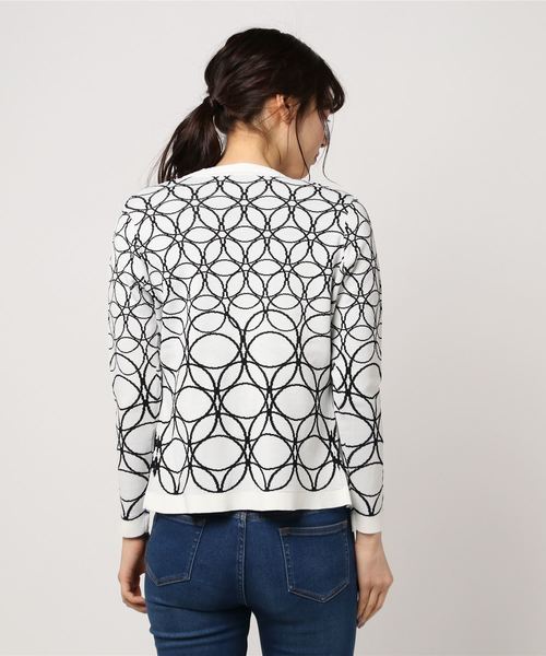 NARACAMICIE(ナラカミーチェ)の「サークルキカ柄ジャカードVカーディガン(カーディガン/ボレロ・レディース・ホワイト/ブラック・MEDIUM/LARGE)」の3枚目の写真