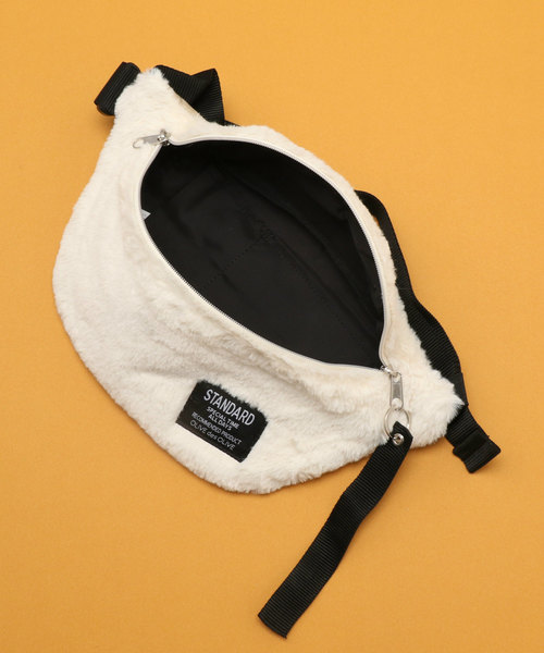 OLIVE des OLIVE（オリーブデオリーブ）の「[再入荷決定!] ファーボディバッグ（ボディバッグ/ウエストポーチ・レディース・オフホワイト/ピンク/グレー/その他・FREE）」の8枚目の写真