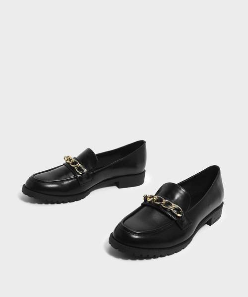 CHARLES & KEITH（チャールズ & キース）の「チェーンディテールローファー / CHAIN DETAIL LOAFERS（ローファー・レディース・ブラック/ダークブラウン・22.5cm/23cm/23.5cm/24.5cm/25cm/25.5cm）」の4枚目の写真