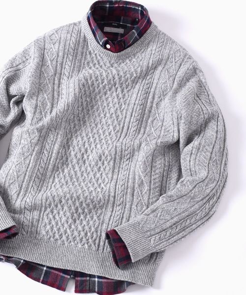 SHIPS（シップス）の「SC: 9ゲージ ランダム/アラン クルーネック ニット□（ニット/セーター・メンズ・ホワイト/グレー/ネイビー/グリーン/ブルー/バーガンディー・SMALL/MEDIUM/LARGE/X-LARGE）」の3枚目の写真