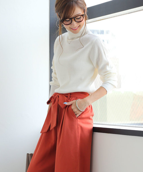 andme（アンドミー）の「タートルネック長袖リブニットトップス（ニット/セーター・レディース・ブラック/パープル/グレー/オフホワイト/グリーン/マスタード・L/M）」の2枚目の写真