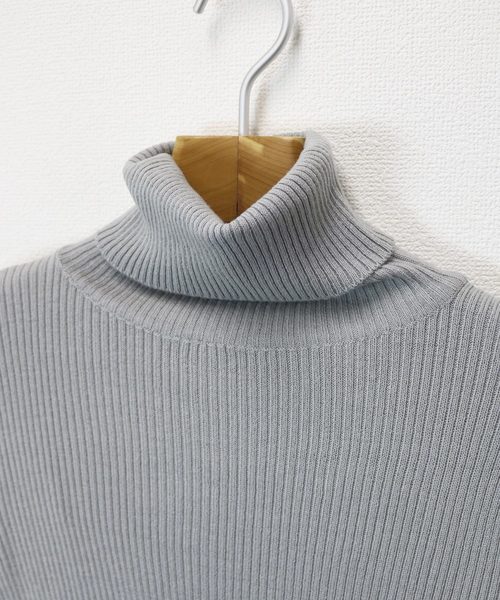 andme（アンドミー）の「タートルネック長袖リブニットトップス（ニット/セーター・レディース・ブラック/パープル/グレー/オフホワイト/グリーン/マスタード・L/M）」の13枚目の写真