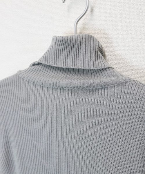andme（アンドミー）の「タートルネック長袖リブニットトップス（ニット/セーター・レディース・ブラック/パープル/グレー/オフホワイト/グリーン/マスタード・L/M）」の8枚目の写真