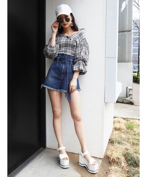 EMODA（エモダ）の「バルキースリーブシャツトップ（シャツ/ブラウス・レディース・ブラック/その他/ホワイト・FREE）」の16枚目の写真