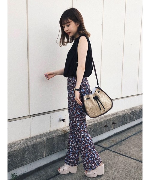 PAGEBOY（ページボーイ）の「花柄フレアパンツ（その他パンツ