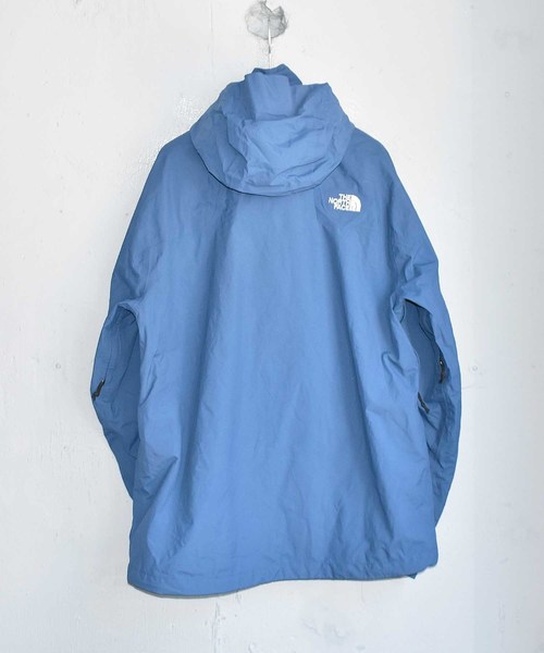 THE NORTH FACE（ザノースフェイス）の「【ヴィンテージ古着】THE NORTH FACE/ザ ノースフェイス "HyVENT" フード付きナイロンジャケット（ナイロンジャケット・メンズ・ブルー・MEDIUM）」の2枚目の写真