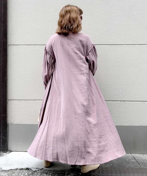 archives(アルシーヴ)の「2way袖ギャザーワンピース(ワンピース・レディース・ブラック/ベージュ/ピンク・MEDIUM)」の19枚目の写真