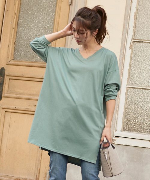 KOBE LETTUCE(コウベレタス)の「VネックスリットドルマンチュニックロングTシャツ(Tシャツ/カットソー・レディース・ブラック/モカ/ボルドー/グリーン/オレンジ/ブラウン/グレー・M/L)」の21枚目の写真