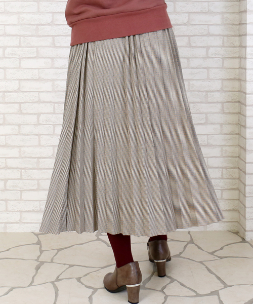 n'ee-ne（ネーネ）の「カラーチドリプリーツスカート（スカート・レディース・ブラウン/ベージュ/レッド・FREE）」の4枚目の写真