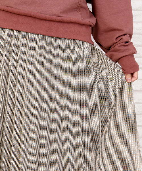 n'ee-ne（ネーネ）の「カラーチドリプリーツスカート（スカート・レディース・ブラウン/ベージュ/レッド・FREE）」の10枚目の写真