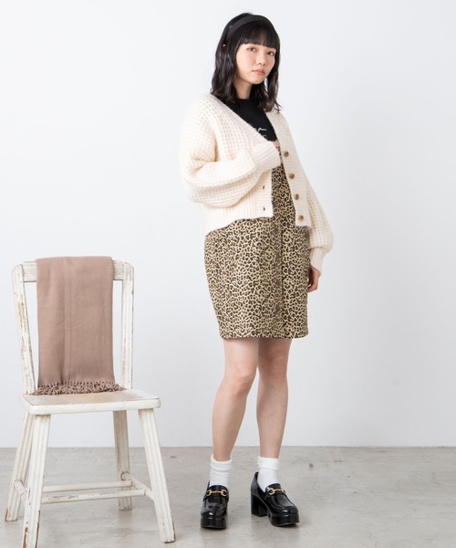 WEGO（ウィゴー）の「WEGO/アンゴラタッチショートカーディガン（カーディガン/ボレロ・レディース・サックスブルー/アイボリー・FREE）」の22枚目の写真