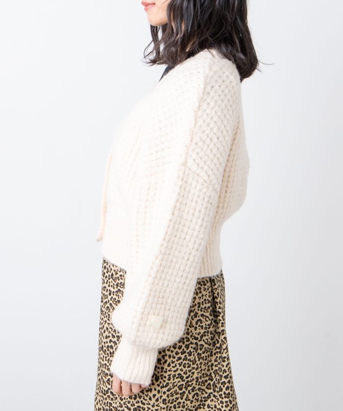 WEGO（ウィゴー）の「WEGO/アンゴラタッチショートカーディガン（カーディガン/ボレロ・レディース・サックスブルー/アイボリー・FREE）」の18枚目の写真