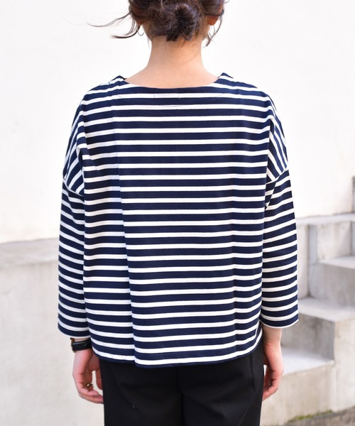 Ambre Neige（アンブルネージュ）の「ボーダーカットソー／ボーダートップス／カットソー／【WEB/EC限定商品】（Tシャツ/カットソー・レディース・ブラック/ネイビー/オフホワイト・FREE）」の17枚目の写真